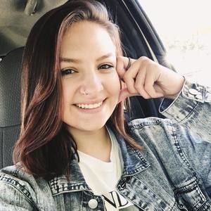 Meet your Posher, Sierra